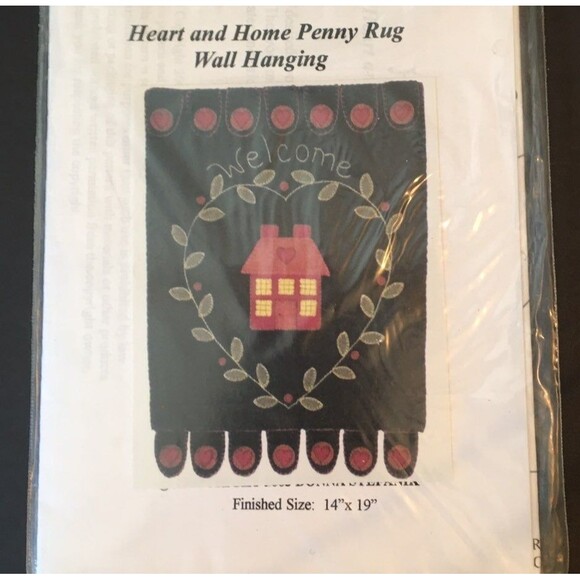 Wool Penny Rug Wall Hanging Pattern - Picture 1 of 3